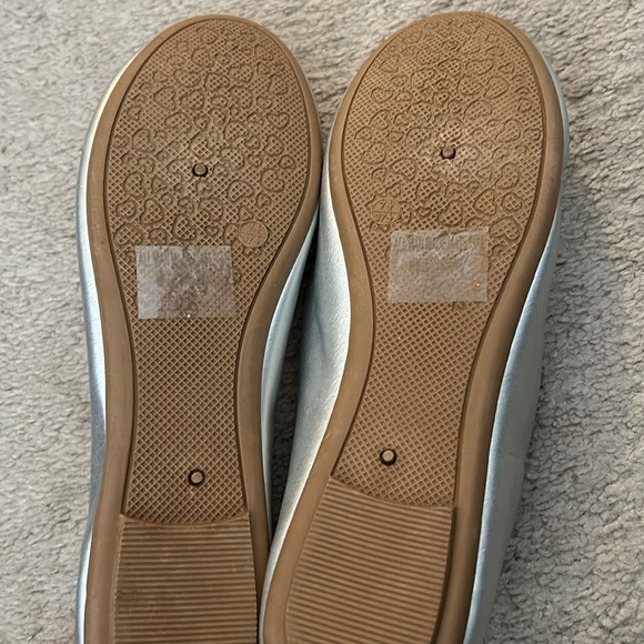 Refresh Demi-11 Silver Flats - Picture 4 of 6